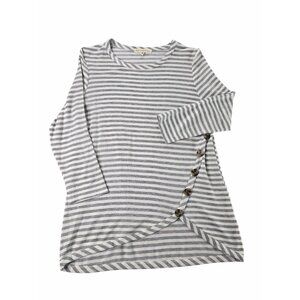 Retrology Gray/White top with Button Detailing Size S
